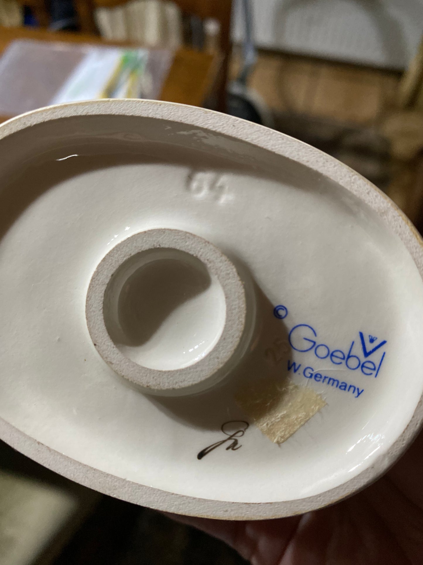 M.I. Hummel Goebel #64