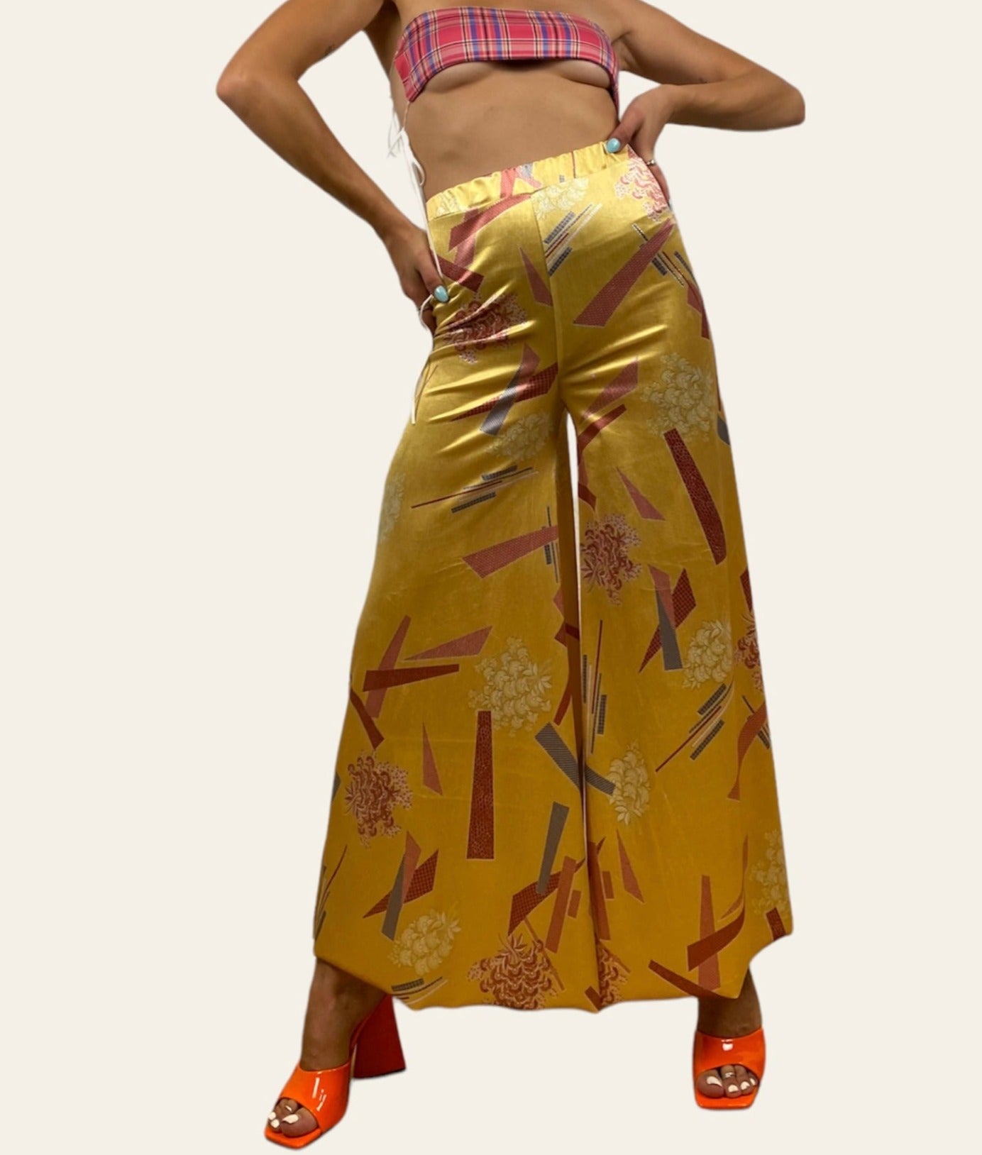 Bara Flared Velvet Pants Yellow