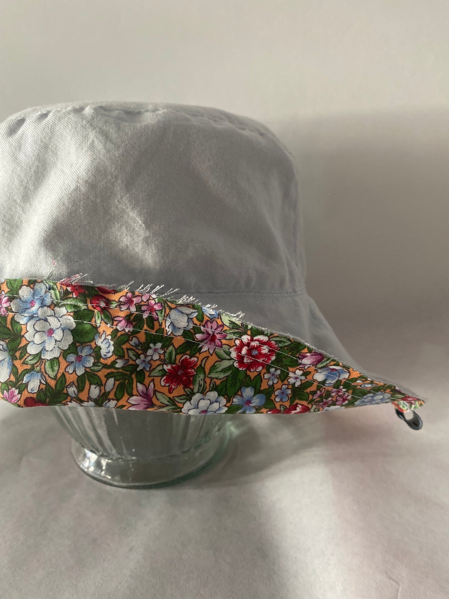 Bucket Hat Reversible Flower/Sky Blue