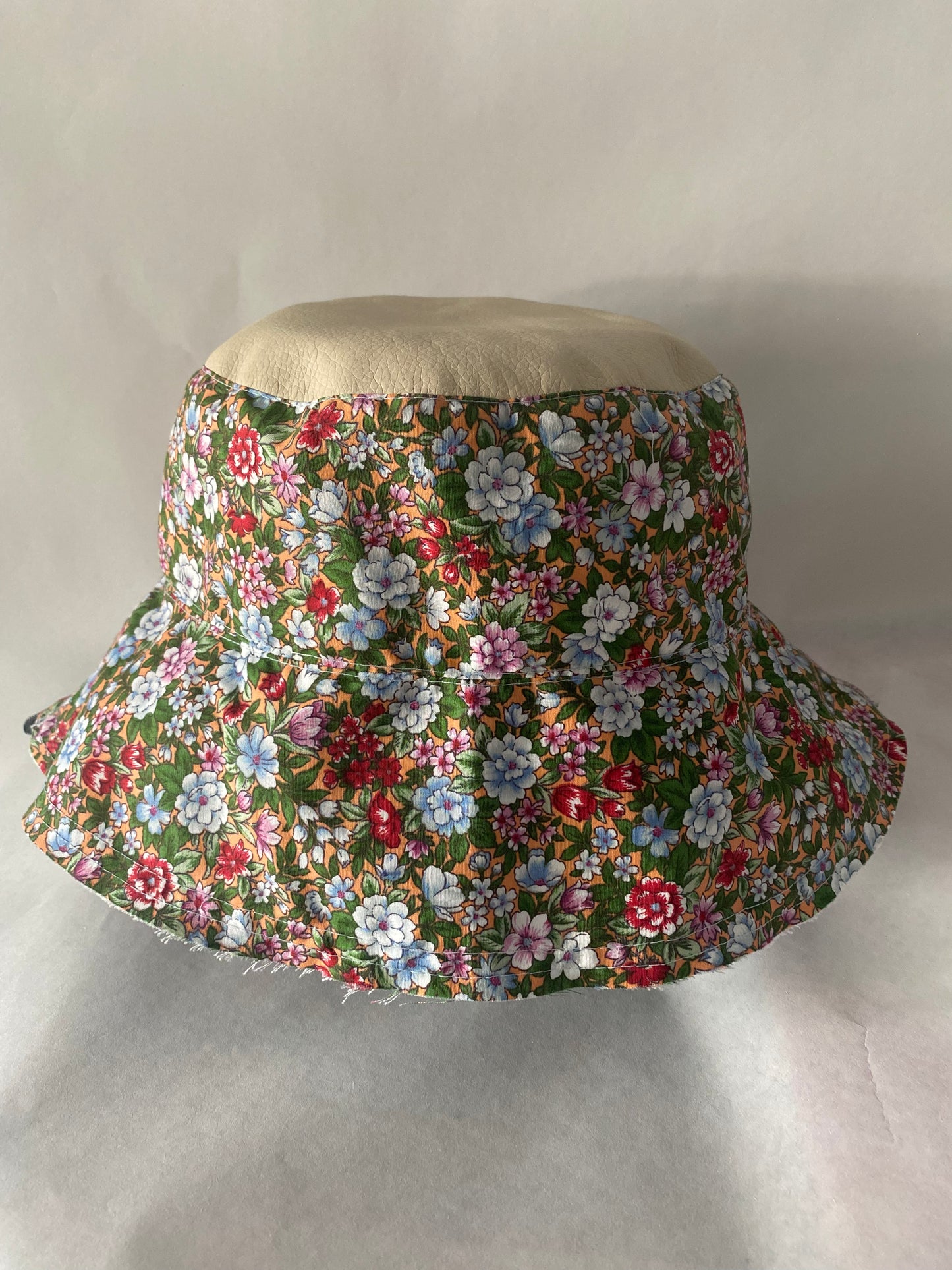 Bucket Hat Reversible Flower/Sky Blue